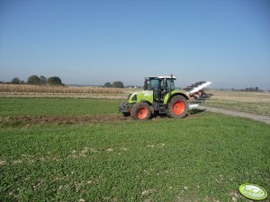 Claas Arion 620C