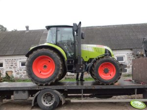 Claas Arion