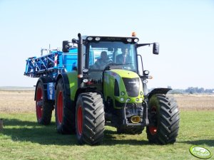 Claas Arion