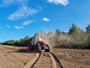 Kubota M135GX-IV + AgroMasz AU42