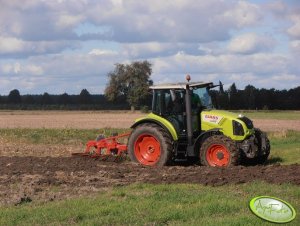 Claas Arion 430 cis + Akpil 4+