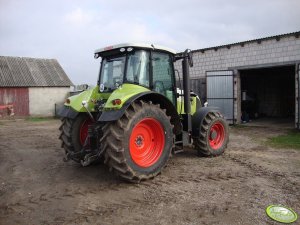 Claas Arion 620 CIS