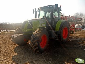 Claas Arion 620C