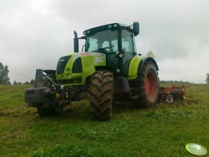 Claas Arion 630 C.I.S & Talerzówka