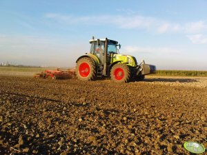 Claas Arion 630