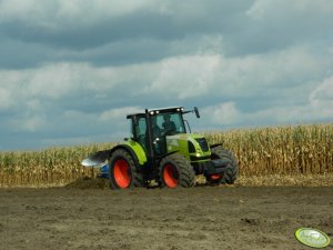 Claas Arion 640 CIS