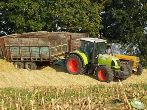 Claas Arion 640