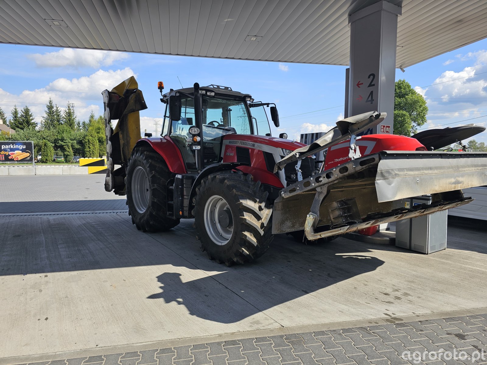 MF 7S - zdjęcie, fotka, foto numer: 830510 - Galeria rolnicza agrofoto