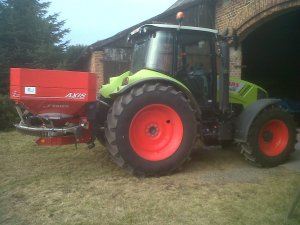 Claas Arion 410 & Rauch Axis 30.1