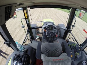 Claas Arion 410 Cis