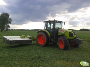 Claas Arion 410