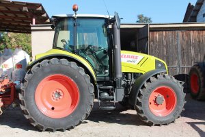 Claas Arion 410