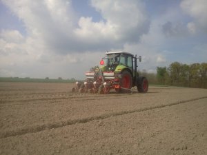 Claas Arion 610c +Kuhn PL Junior