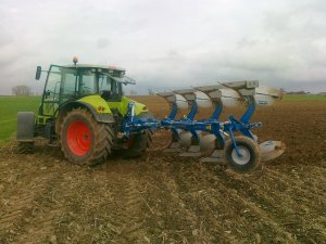 Claas Arion 620 cis + overum