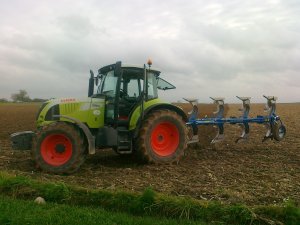 Claas Arion 620 cis + overum