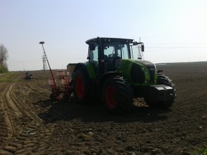 Claas ARION 630 & GASPARDO