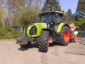 Claas ARION 630 & GASPARDO