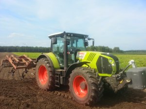 Claas Arion 640 + Grubber 3,5m