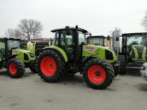 Claas Arion 430