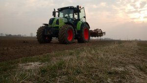 Claas Arion 620 Cebis