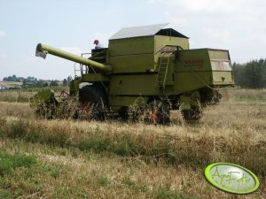 Claas Dominator 56