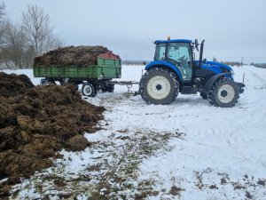 New Holland T5.90 + przyczepa d45