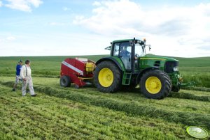 John Deere 6830 & Metal-Fach