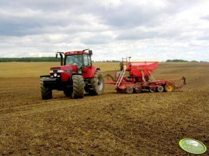 Case 7250 vs Siewnik Vaderstad