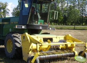 John Deere 6610