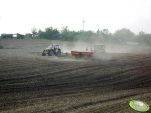 John Deere 8400 + Kverneland