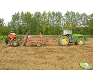 John Deere 8400 + Kverneland