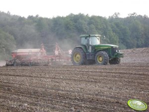 John Deere 8400 + Kverneland