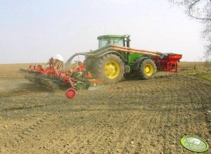 John Deere 8420 & Master Drill FTM 600