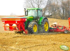 John Deere 8420 & Master Drill FTM 600