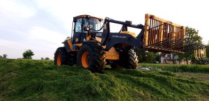 JCB 436