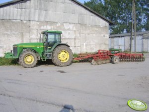 John Deere 8400 + Kverneland