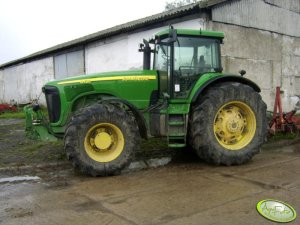 John Deere 8420