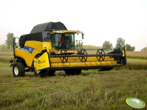 New Holland CR9080