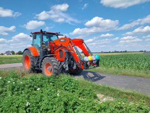 Kubota M7132 + MX U514