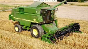 John Deere 2256 Hillmaster 