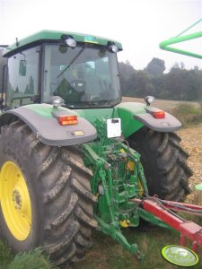 John Deere 7920