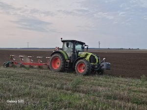 Claas Arion 630 & kverneland