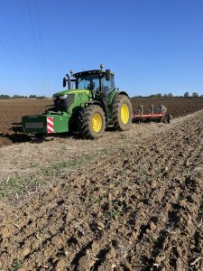 JohnDeere 6215R & Kverneland ES100