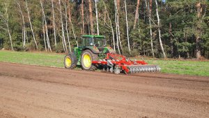 John Deere 6630 i Unia Cross