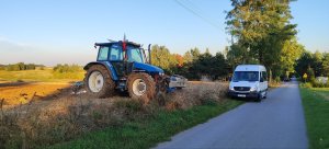 New Holland 6635 & Overum SL300FL