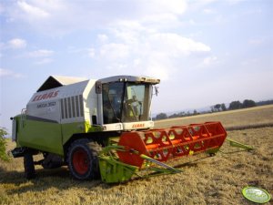 Claas Mega 350