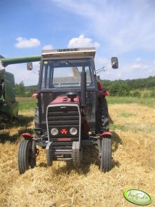 Massey Ferguson 255