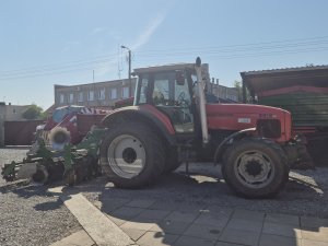 Massey Ferguson 8210