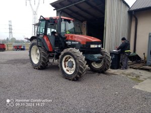 New Holland M115