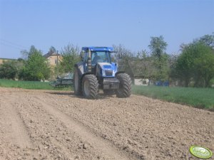 New Holland T7530